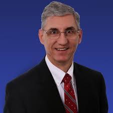 Seth Lutz's Instagram, Twitter & Facebook