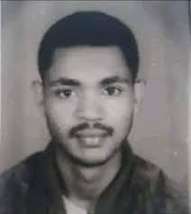 ከደራሲያን አለም ፔጅ