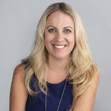 Peggy Boling's Instagram, Twitter & Facebook