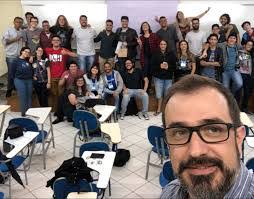 Arthur Heredia's Instagram, Twitter & Facebook