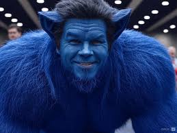 Hey guys with pop con coming up I'd like to know who everyone is cosplaying 