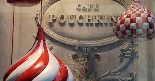 Dkomag Noel Russe Cafe Pouchkine Paris Vitrine Noel