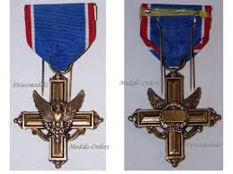 However, he remained active as a reserve soldier and was eventually promoted to the rank of captain. Usa Us Army Distinguished Service Cross Military Medal Decoration Award Marked G27 Dracomedals Medals Orders Medals Orders Decorations