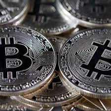 First input, last input, number of inputs, first output, last output, number of outputs, balance. Bitcoin Bounces Back Over 10 000 Amid Coronavirus Concerns Bitcoin The Guardian