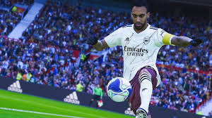 Arsenal adalah klub lain yang pastinya akan tampil sebagai tim berlisensi resmi setelah setuju memperpanjang kesepakatan mereka dengan konami untuk tiga tahun lagi pada 2019. Efootball Pes 2021 Season Update Review Ign