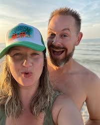 Kelly Brotherton's Instagram, Twitter & Facebook