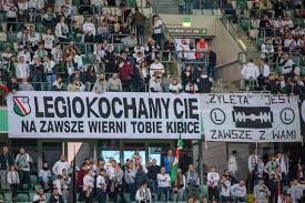 Fastest live score and odds from 10+ most popular bookmakers for cs:go matches gathered in one place Legia Warschau Gegen Wisla Krakow Faszination Fankurve