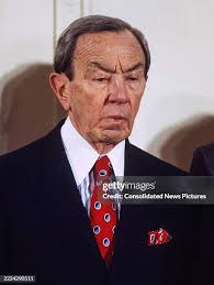 2,836 Warren Christopher Photos & High Res Pictures