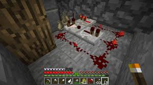 This clock takes advantage of the 5 minutes it takes for items to despawn. Dispenser Stops Shooting Items When Full Arqade