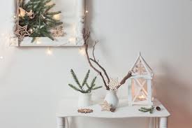 There are plenty of pretty, wintry centerpiece ideas to keep your spirits bright and cheery throughout the colder months, and you might not even have to. 13 Winter Decorating Ideas