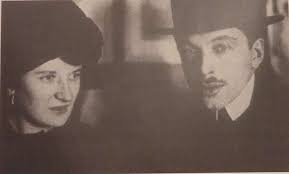 14 Doris gross Images: PICRYL