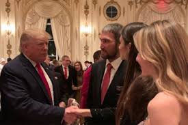 Zehn monate später gab ovechkin auf instagram seine verlobung mit anastasia shubskaya bekannt. Ovechkin Gave The Tramp A Gift Russian News En
