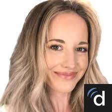 Michelle Mauch's Instagram, Twitter & Facebook