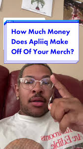 Replying to @Kyle Harter hope this helps :) #fulltimeartist #howtomake  #illustrator #greenscreen