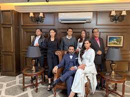 Drama 20 episod arahan feroz kader, terbitan orangetree production. Sinopsis Drama Cinta Non Grata Tv3
