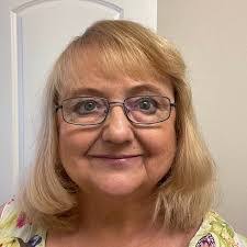 Max Oberlin's Instagram, Twitter & Facebook