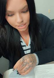 Emily Ping (@emilypinggg)