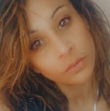 Roxanne Moses's Instagram, Twitter & Facebook