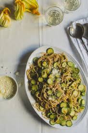I'm also kind of on a diet so pasta was out of the question. Whole Wheat Courgette Pasta With Courgette Flowers The Foodie Corner Pasta With Zucchini Flowers Easy Pasta How To Cook Zucchini