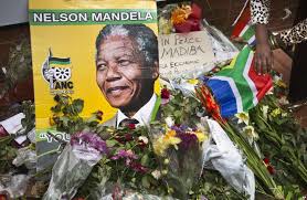 VIDEO  PEMAKAMAN NELSON MANDELA 2013 Jasad Mandela Disemayamkan di Pretoria
