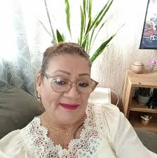 La mia es: PELOTA SI REPITES, PIERDES ¿Qué ¿ palabra puedes formar? PHLIIA  IIA P