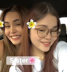 Ivana Alawi with Her Older Sister