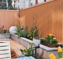 Amazon.com: GRRICEPL WPC Panel de pared de listones 3D para exteriores,  paneles de valla compuesta de plástico de madera, valla de jardín de ...