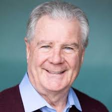 Chris Gallatin's Instagram, Twitter & Facebook