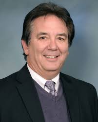 Ross' Renaissance Fund Dinner raises $60K