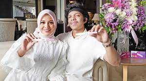 Aurel hermansyah yoga bareng atta halilitar demi cepat hamil, penampilan tetap berhijab bikin salut. Krisdayanti Weeps When She Finds Out Aurel Hermansyah Is Pregnant Raul Lemos S Response Is A Highlight