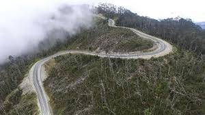 Mahasiswa papua yang sedang berkumpul di asrama kamasan surabaya, dikepung oleh beberapa aparat. Jalan Trans Papua 4 330 Km Ditargetkan Tersambung Di 2019