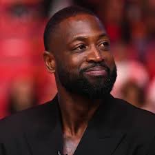 Dwyane Wade Had Issues With Lebron James Predicting "Multiple" Titles In  2010