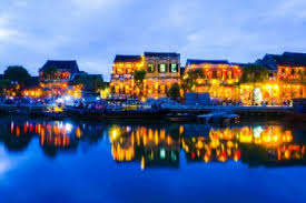 Nhờ những yếu tố địa lý và khí hậu thuận lợi, hội an từng là một thương cảng quốc tế sầm uất, nơi gặp gỡ của những thuyền buôn. Tour Ä'a Náºµng Há»™i An Tá»« Huáº¿ Green Tour Lh 0905 187802
