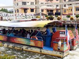 Perjalanan bagi perkhidmatan bot ini adalah sejauh 9 km. Bernama Harga Tiket Melaka River Cruise Naik Lebih 50 Peratus