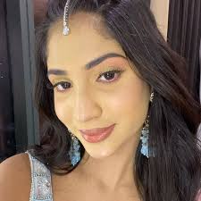 Iqra Shaikh 🖤 (@iqrashaiikhh) • Instagram photos and videos