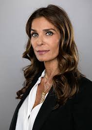 Loves her , how perfect 💕💕💕