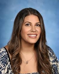 Jennifer Carlino's Instagram, Twitter & Facebook