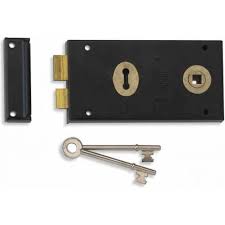 Buy online & collect in hundreds of stores in as little as 1 minute! Union 3394 Black Enamel Reversible Rim Lock Black Rim Locks