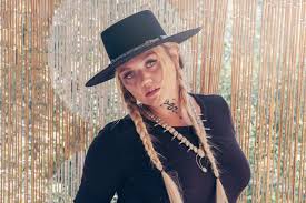 Elle king got a contract with rca records by perching on an executive's couch, pulling out a banjo both parents were tireless encouragers, she says, honoring her requests for lessons in ice skating. Elle King Rca Records