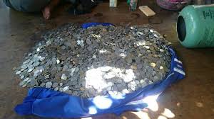 Berat 50kg di timbang.total hampir 3k hasil dari pengumpulan duit syiling selama 4tahun. Kisah Duit Dalam Tong Gas Dan Cerita Menabung Yang Patut Dijadikan Teladan