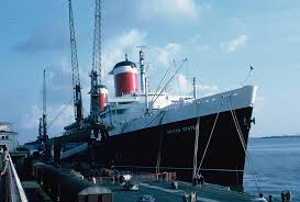 Below are some items that could use crowdsourcing for truth. Bremerhaven Historisch Forum Schiff