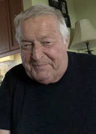 Robert Schrader's Instagram, Twitter & Facebook