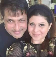 Just being blank, lazing, chilling and doing absolutely nothing with my  baby WAFFLE Moments like these ABSOLUTELY PRICELESS ❤️