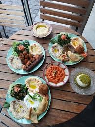 Les 10 Meilleurs Restaurants A Bourg La Reine Mis A Jour Janvier 2021 Tripadvisor