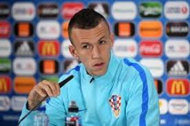 Perišić är ursprungligen en yttermittfältare (vänstermittfältare). Ivan Perisic Grosse Gewicht Masse Alter Biographie Wiki