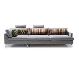 Dotato di 2 cuscini ornamentali sfoderabili. Dave Divano A 3 Posti By Milano Bedding