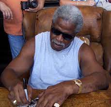 He was also awarded the heisman memorial trophy because he was th. Earl Campbell Wikipedia