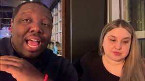 Best Pizza In Las Vegas?! [Giordano's Food Review]