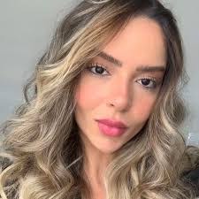 Danielle Matta's Instagram, Twitter & Facebook