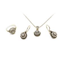 Kabarik Elmas Kesim Beyaz Tasli Kolye Kupe Yuzuk Bakir Set Jewelry Silver Necklace Silver